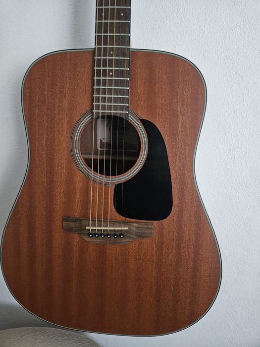 Guitarra acústica Takamine GD11M-NS