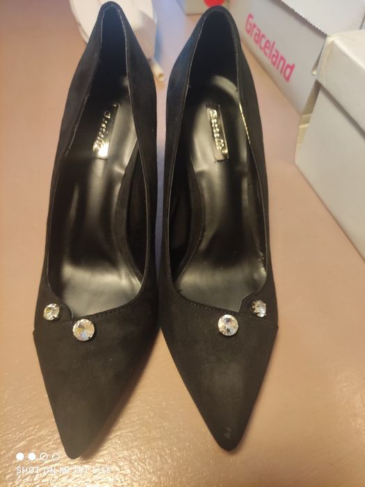 Czarne nowe szpilki 41