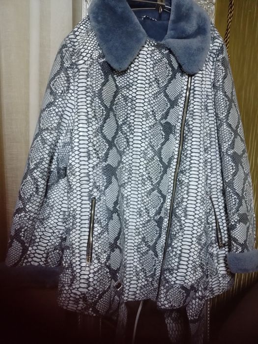 Продам авиаторку натуральная одевала несколько раз