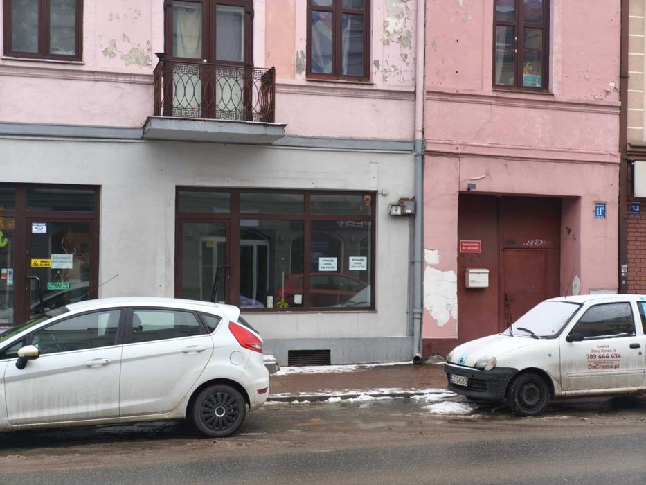 Wynajmę lokal usługowy w centrum Łowicza
