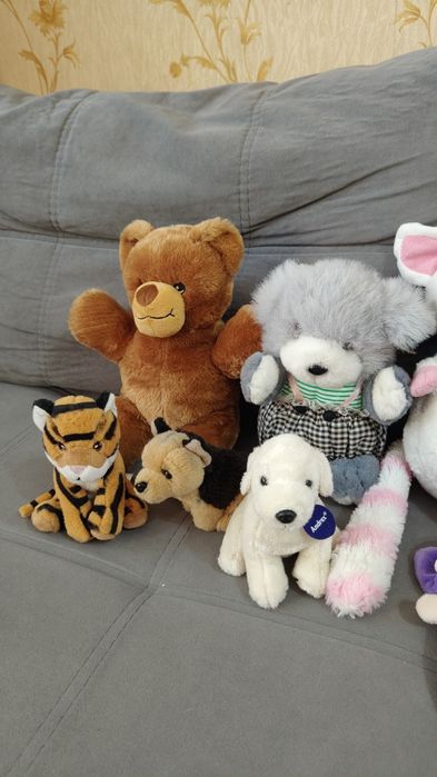 Лот 12 іграшок хороший стан