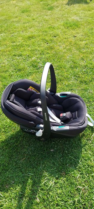 Maxi Cosi Pebble PRO 360 - Essential Black