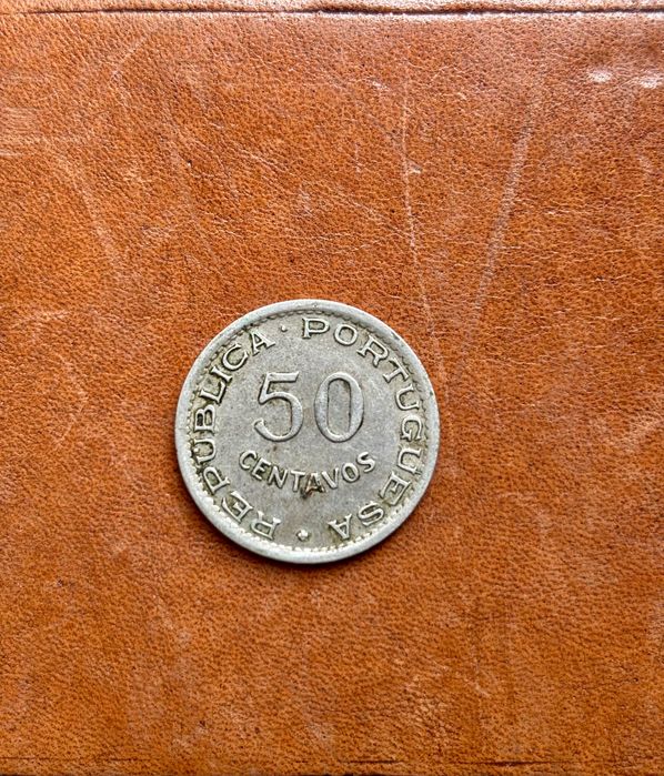 Moeda de 50 Centavos Colonia de Portugal Cabo Verde Ano 1949