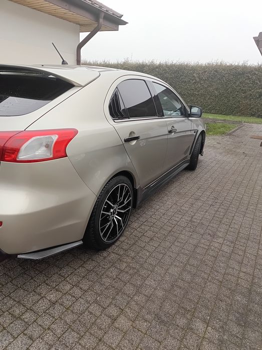 Mitshubishi lancer sportback 1.8 mivec 143 km + LPG BRC 2008 rok