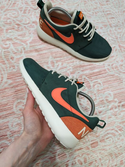 Кросівки Nike оригінал 39-38р 25см відмінний стан