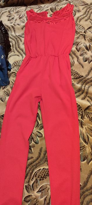 Damski kombinezon czerwony