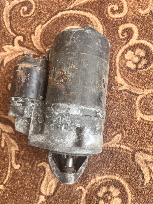 Продам 2 стартера