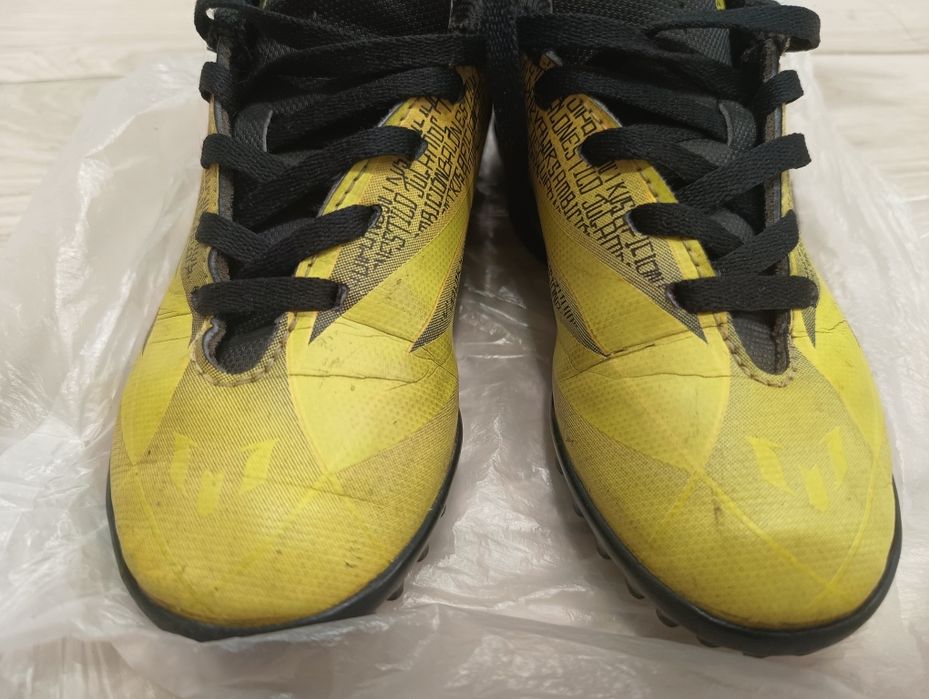 Кросівки, сороконіжки Adidas