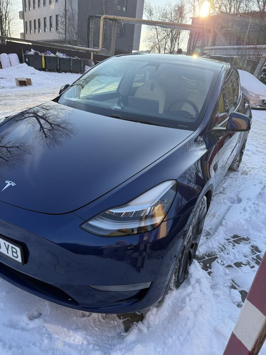 Продам Tesla model Y Performance