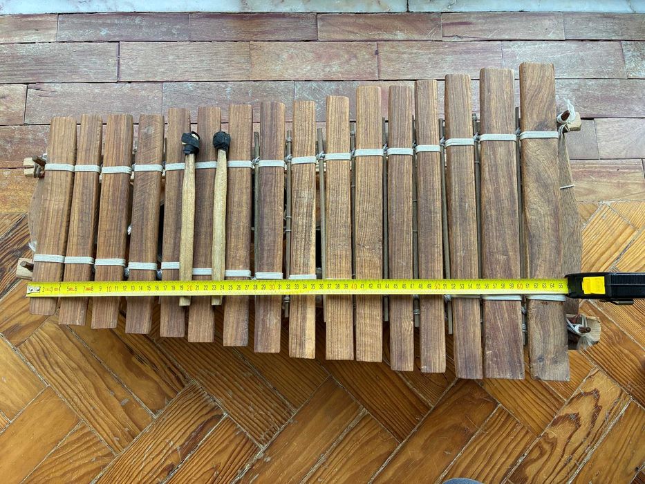 Balafon (parecido com o xilofone)
