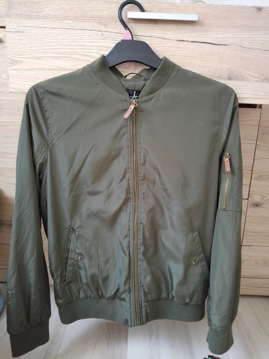 Kurtka bomberka 38/40