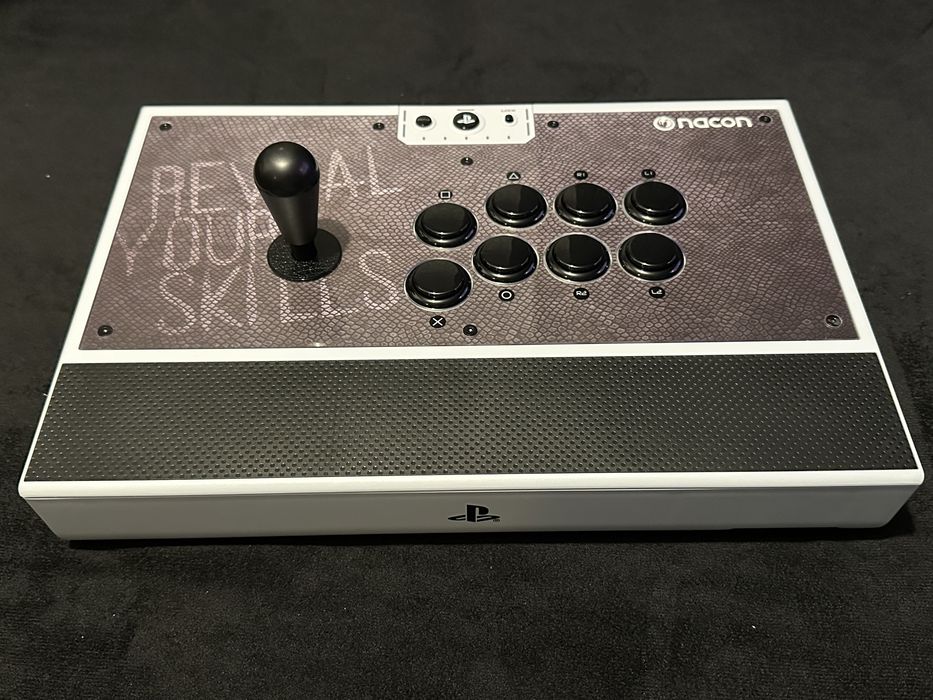 Vendo Nacon Daija Fight Stick