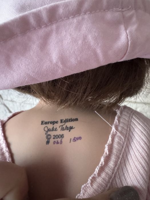 Lalka kolekcjonerska Julie Talaga