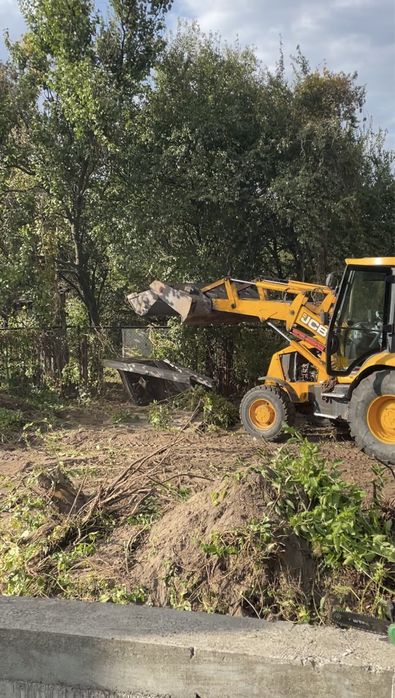 Послуги з прибирання та облаштування ділянок