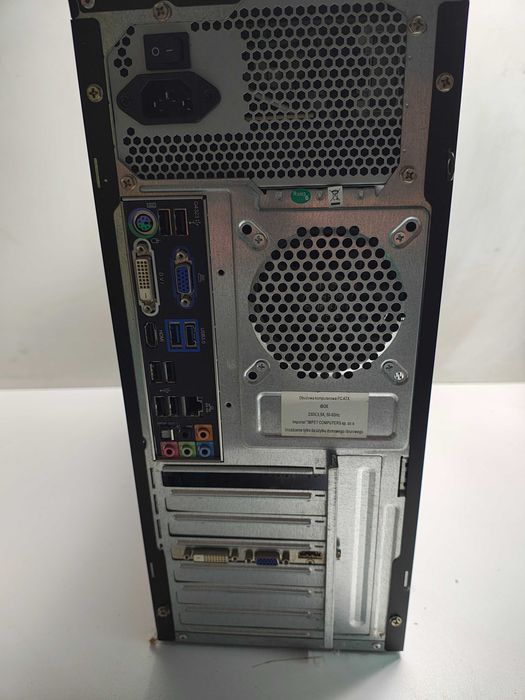 PC  komputer stacjonarny składak i3, 4GB,  Radeon HD 5570 GPU