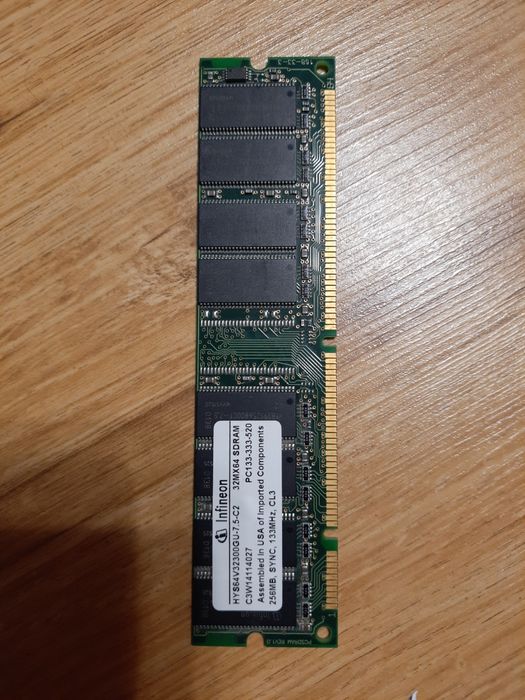 Komputer stacjonarny