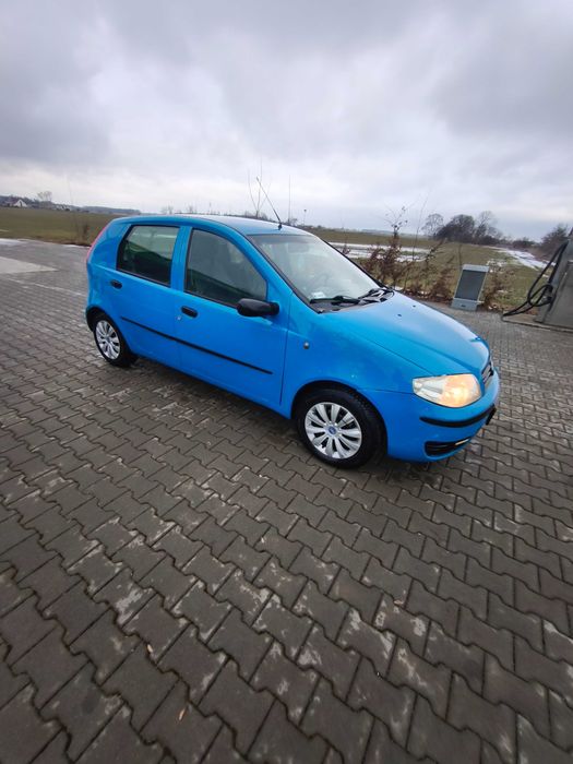 Fiat punto z gazem, sprawna klima.