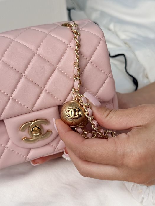 Сумка Chanel Mini 20 Classic Flap Bag in Pink with Gold