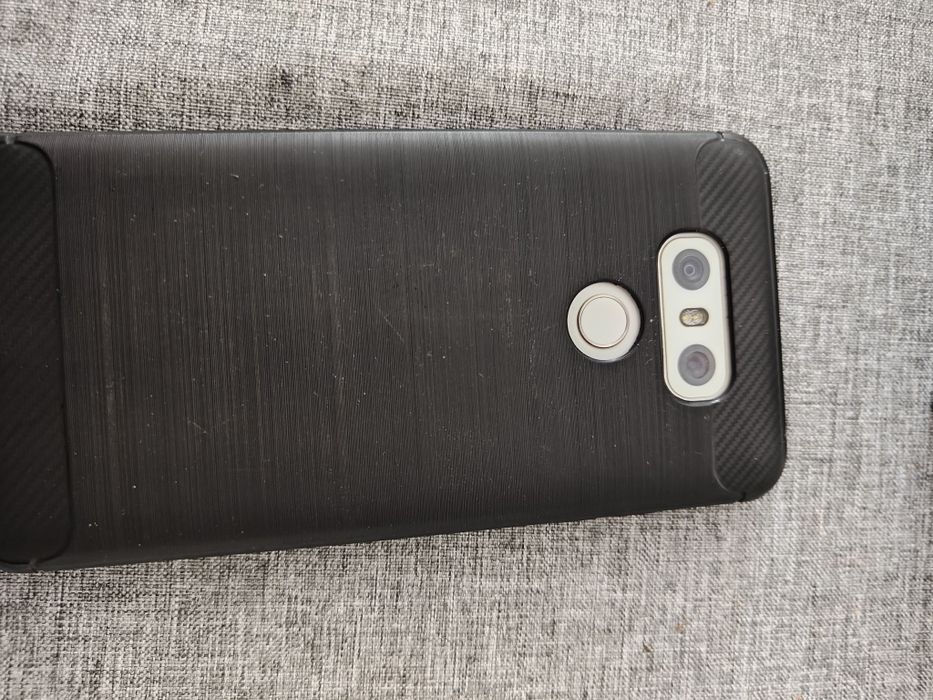 LG G6 W Pudełku Z Ładowarką