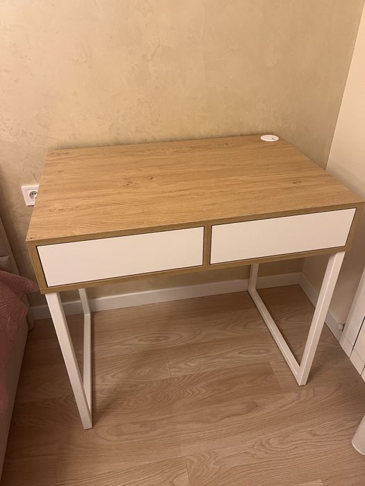 Стіл компютерний