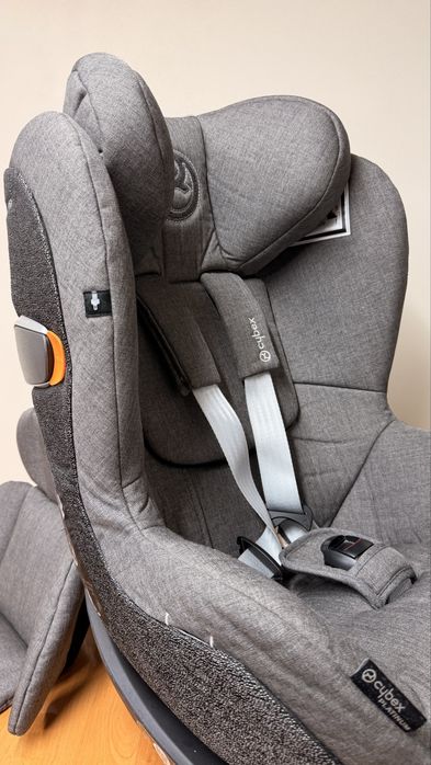 Автокрісло Cybex