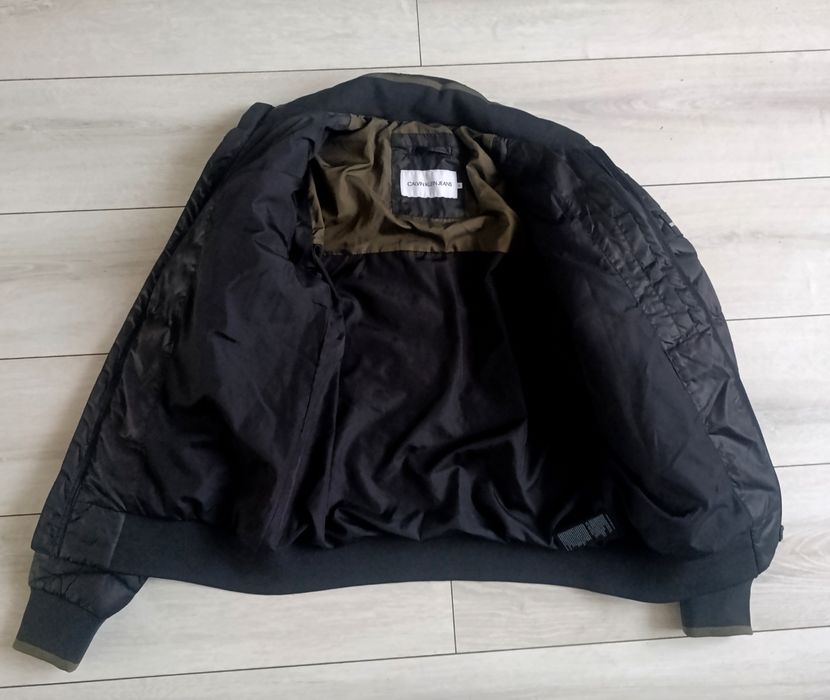 Куртка демісезонна Calvin Klein, куртка Calvin Klein, бомбер Calvin K