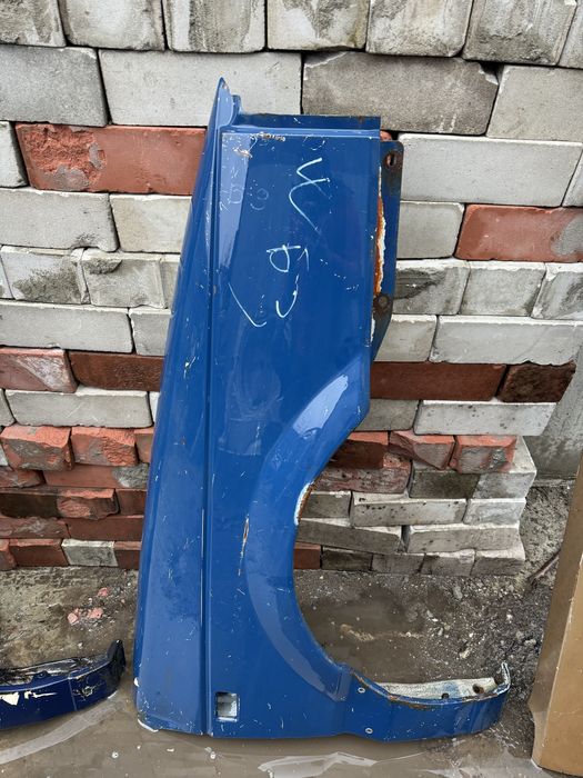 Разборка  фольцваген пассат б2 б3 б4  крыло крылья и другие запчасти