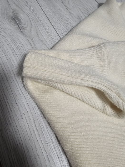 Ochnik sweter nietoperz kremowy r. L