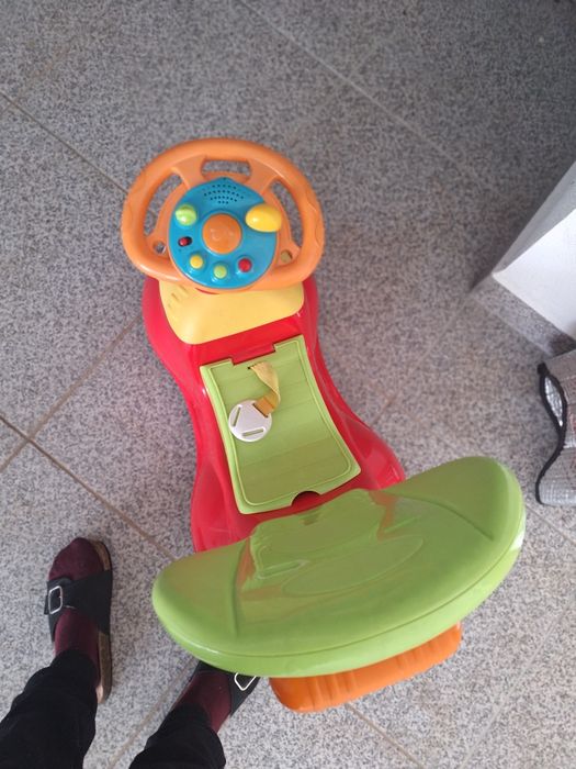 Carro de brincar 4 em 1 da Chico