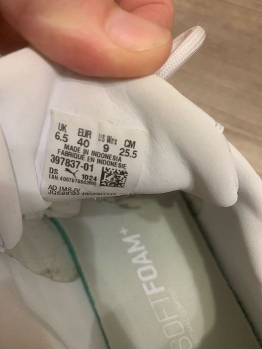 Кросівки Puma Cassia Lux 40р