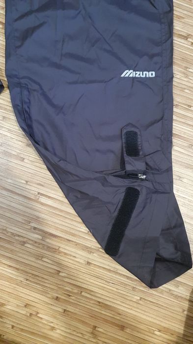 Широкие outdoor штаны mizuno