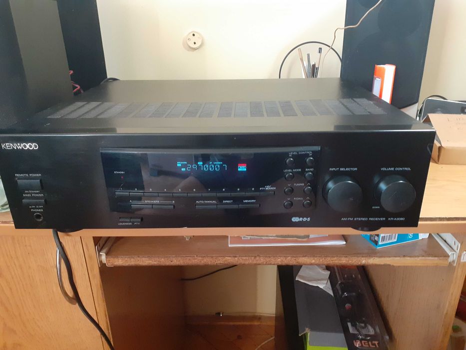 Ресівер Кенвуд KR-A3080.