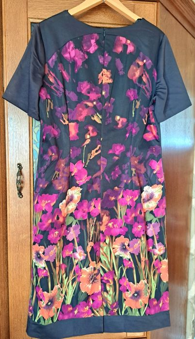 Elegancka sukienka roz 46