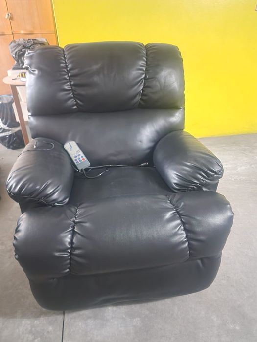 Cadeirão com sistema de massagem