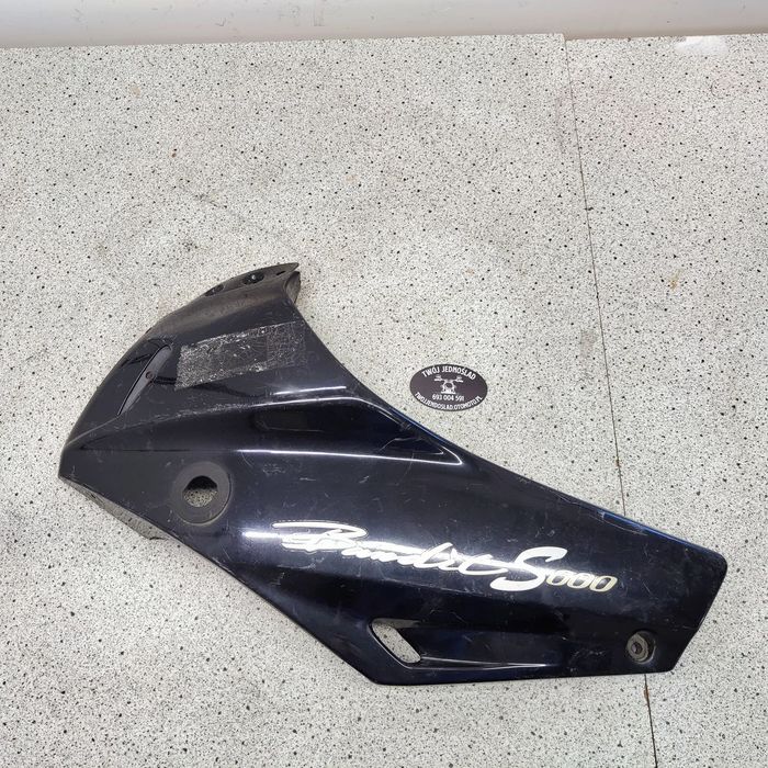 Czacha, czasza, owiewka, osłona lewa Suzuki GSF 600 1200 GSF600 GSF1200 Bandit 600 1200