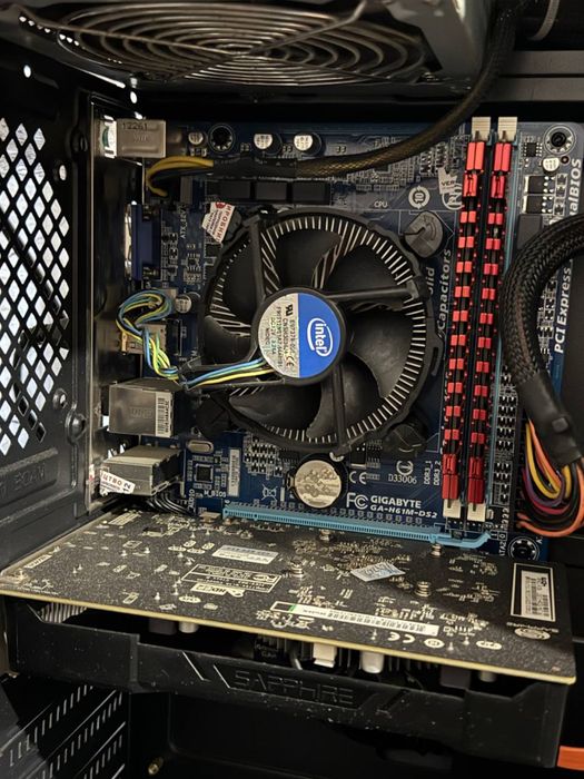 Продам пк и все что на столе