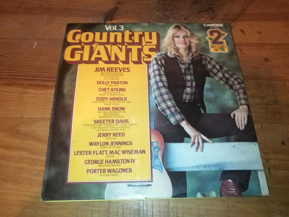 VARIOS (Country Music) - Country Giants – VOLUME 3   2 X LP