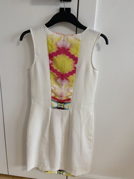 Sukienka Reserved 34