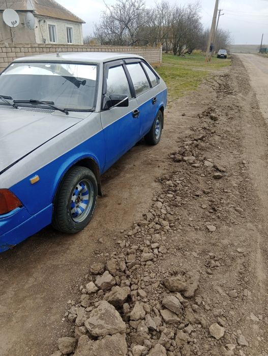 Продам москвич на ходу газ бензин