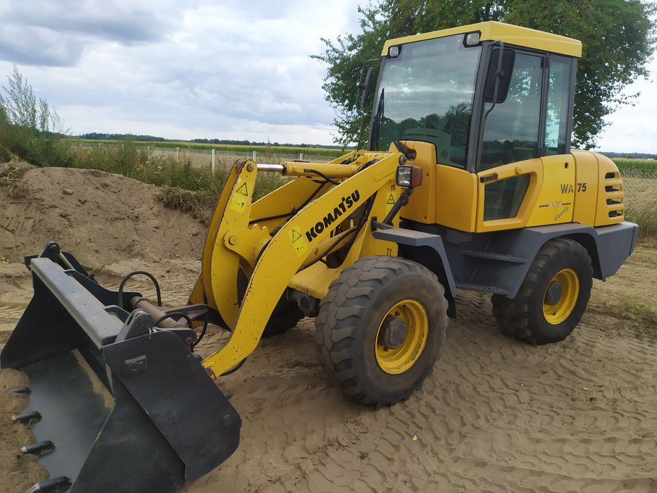 Ładowarka Komatsu WA75 jak terex kramer