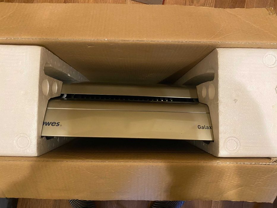 Брошюровщик (биндер) электрический Fellowes Galaxy-E 500