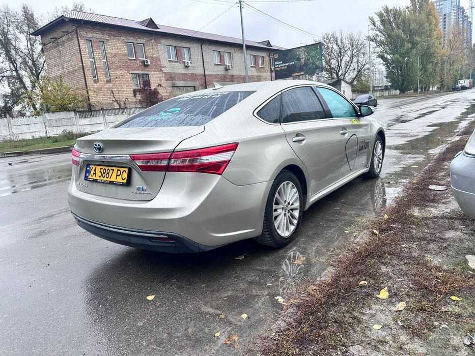 Робота на % Водій таксі Болт/Уклон