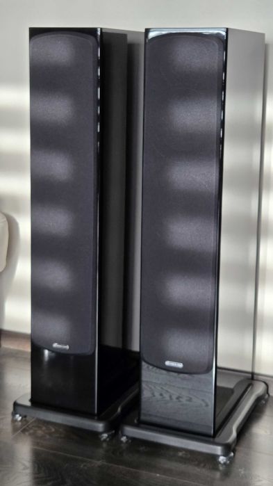 Kolumny Monitor Audio Silver RX8 czarny lakier