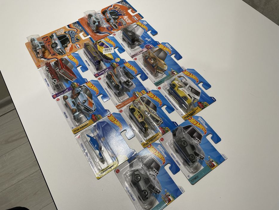 Оригинальные машинки Hot Wheels