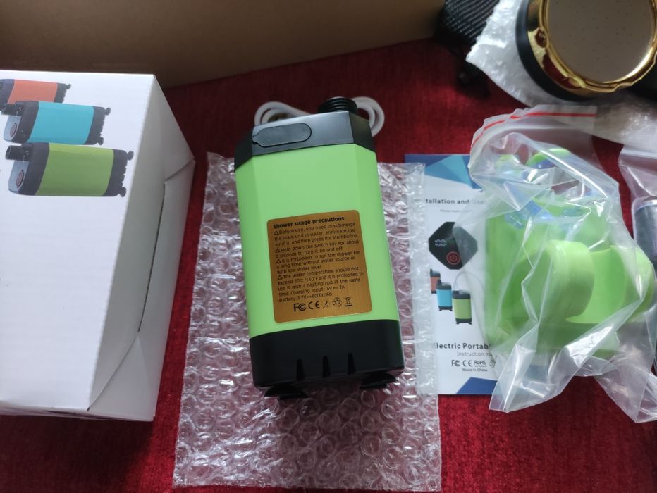 Портативний акумуляторний душ на 6000мАг