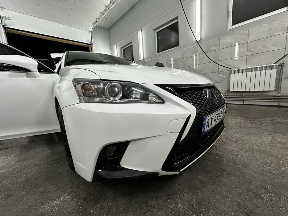 Лексус гибрид ст200