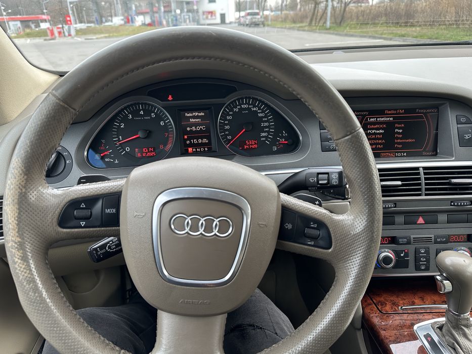 Audi A6 Avant 3.2 quattro