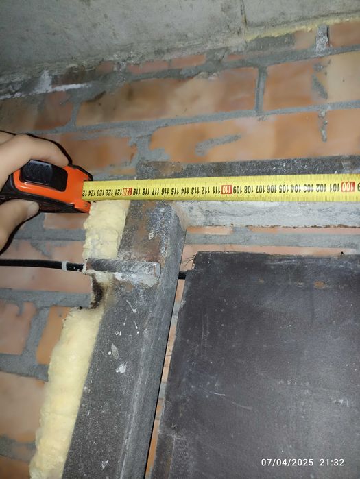 Металеві двері б у 120 × 220