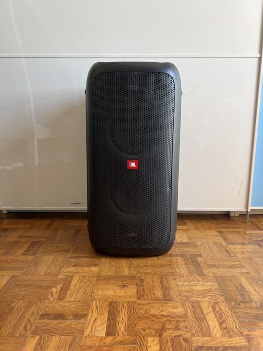 Aluguer coluna JBL PartyBox 100