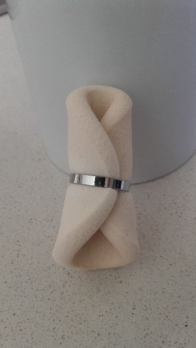 Anel em aço com duas faces